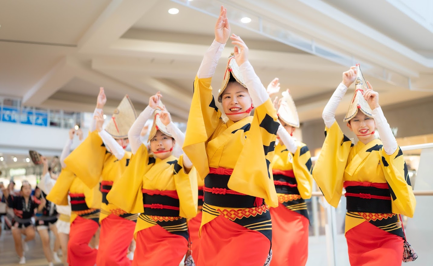 女踊り